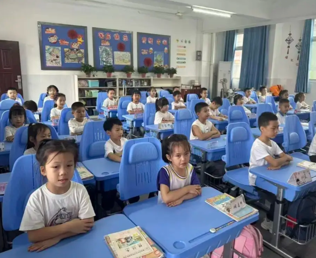 听巡课1000余节精准确诊讲堂教学短板实施差异化辅导战略 听巡课1000余节精准确诊讲堂教学短板实施差异化辅导战略